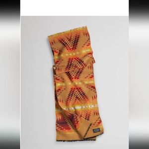 NWOT Pendleton Wool Scarf